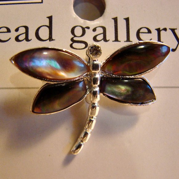 Dragonfly Necklace Pendant Silver Tone Black Shell Inlay BRAND NEW NWT - Picture 1 of 5